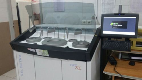 دستگاه اتوآنالایزر آزمایشگاهی در درمانگاه سیراف نصب و راه اندازی می شود