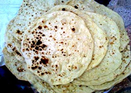 کاهش پخت و کیفیت پایین نان با وجود افزایش قیمت در بوشهر